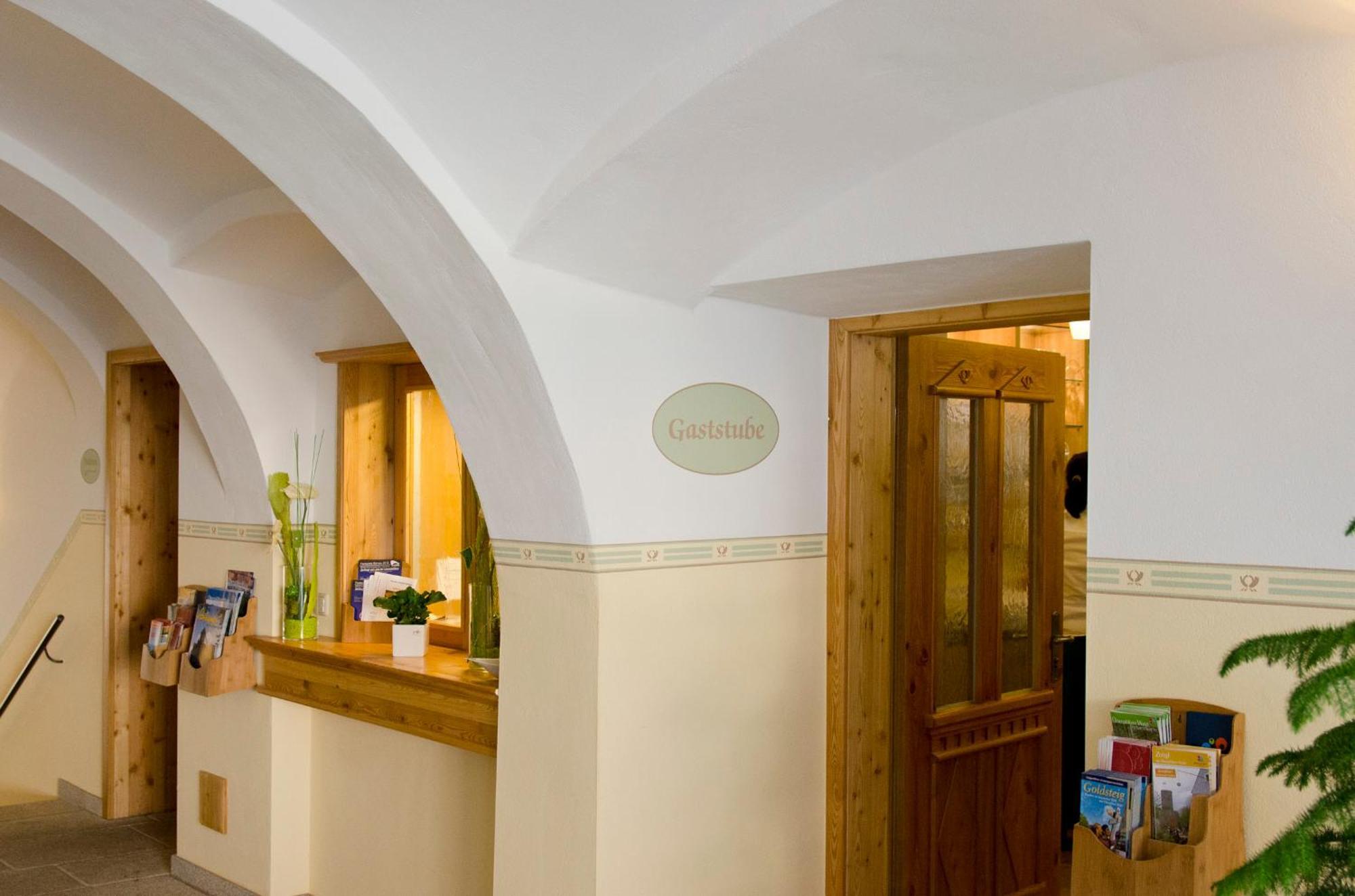 Hotel Gasthof Zur Post Barnau Exterior photo